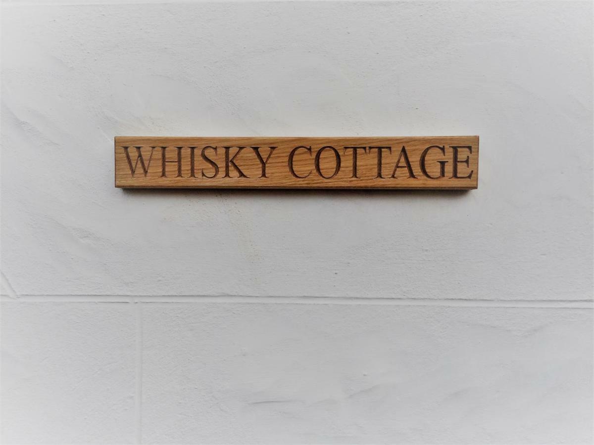 إينفيرنيس Whisky Cottage المظهر الخارجي الصورة